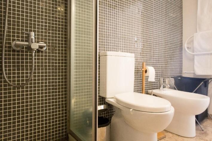 Central Funchal Apartment - Garden - Free Parking & Ac Bagian luar foto