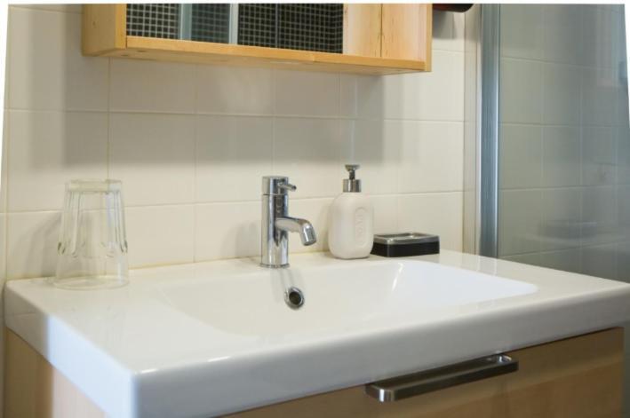 Central Funchal Apartment - Garden - Free Parking & Ac Bagian luar foto